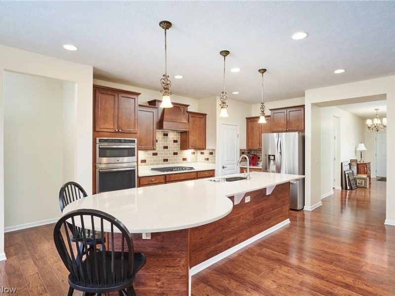531 Arbor Lane , Akron, OH 44321 Photo 5