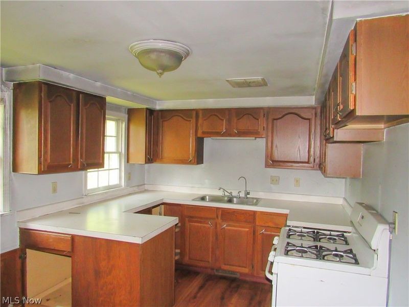 3240 Menough Road, Ravenna, OH 44266 Photo 5