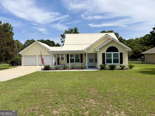 2121 Alexis Drive, Claxton, GA 30417