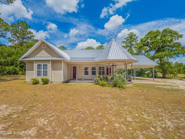 252 Baker Hill Road, Hortense, GA 31543