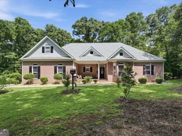100 Laurelwood Drive, Jackson, GA 30233