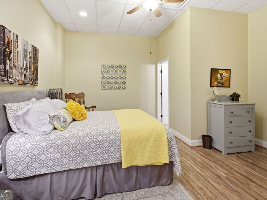 Property Image 63