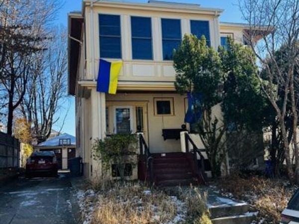 31 Matchett St, Unit 1, Boston, MA 02135