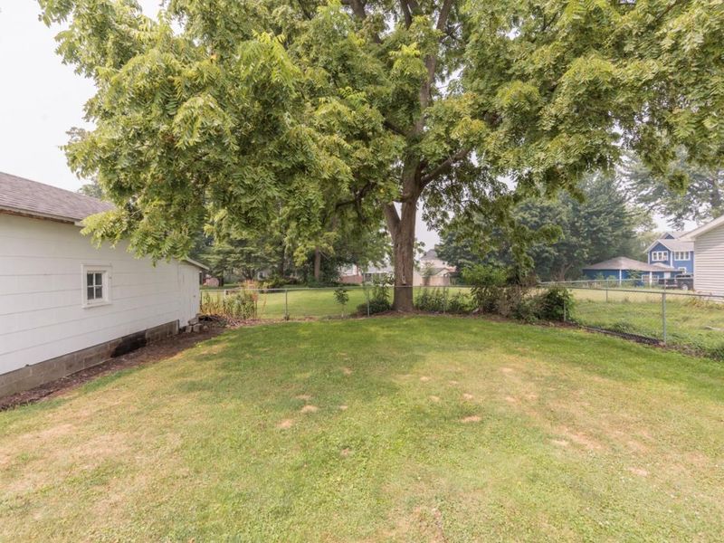 118 Hickory Street, Bellevue, OH 44811 Photo 38
