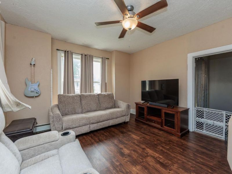 118 Hickory Street, Bellevue, OH 44811 Photo 8
