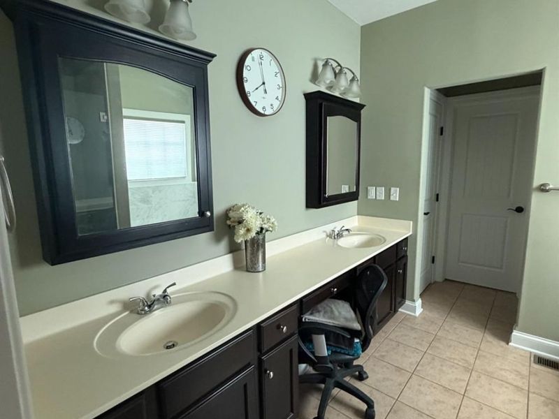 1140 Meadowview Drive, Willard, OH 44890 Photo 24