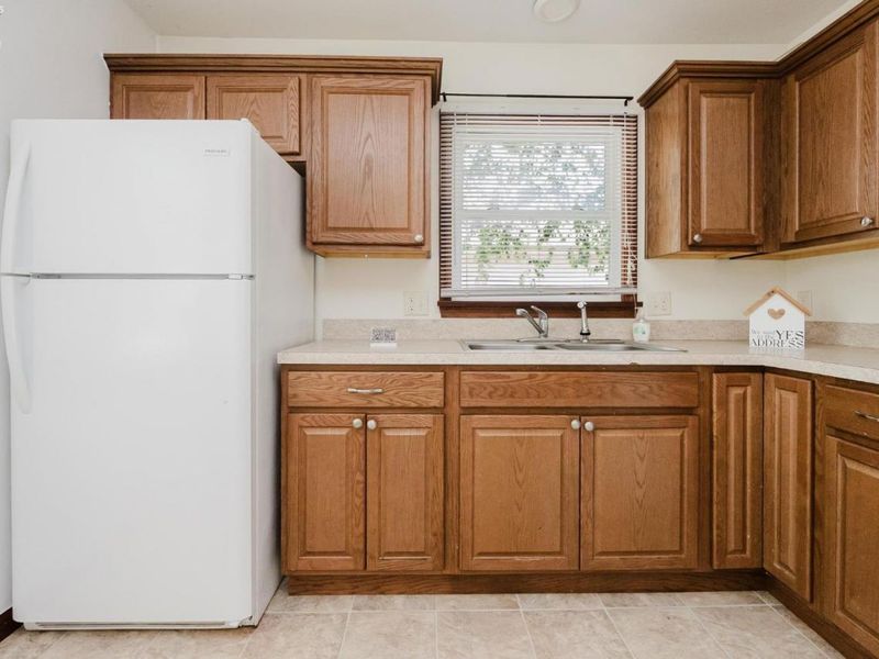122 S Fifth Street, Fremont, OH 43420 Photo 8