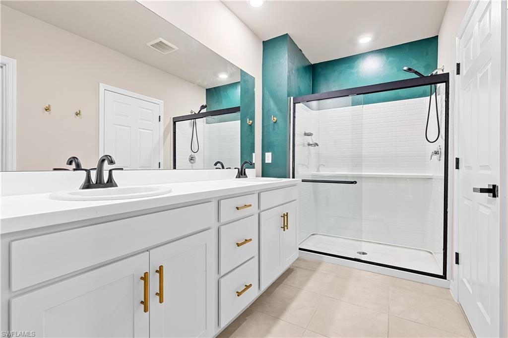 2872 Star Coral Dr, North Fort Myers, FL 33903 Photo