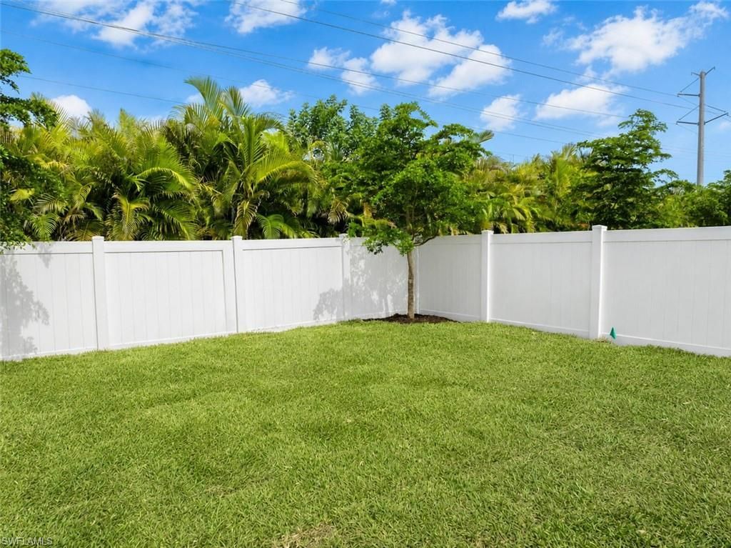 2872 Star Coral Dr, North Fort Myers, FL 33903 Photo