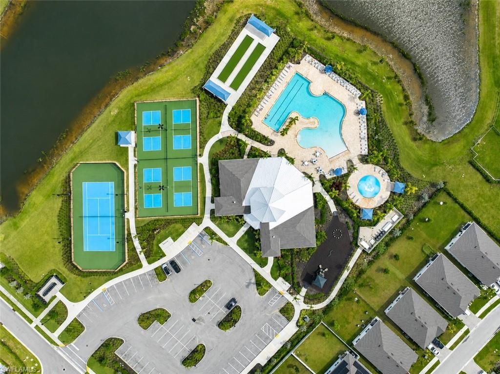 2872 Star Coral Dr, North Fort Myers, FL 33903 Photo