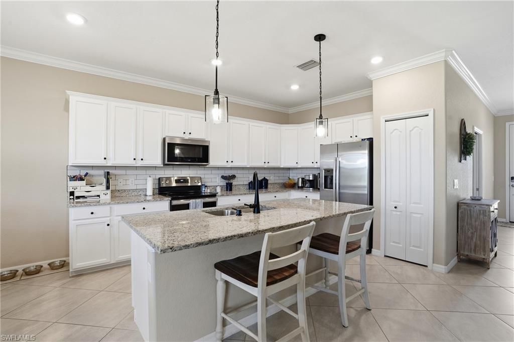 2169 Clementine St, Naples, FL 34120 Photo