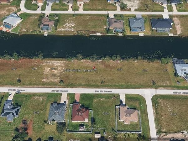 2209 NW 9th TER , CAPE CORAL, FL 33993