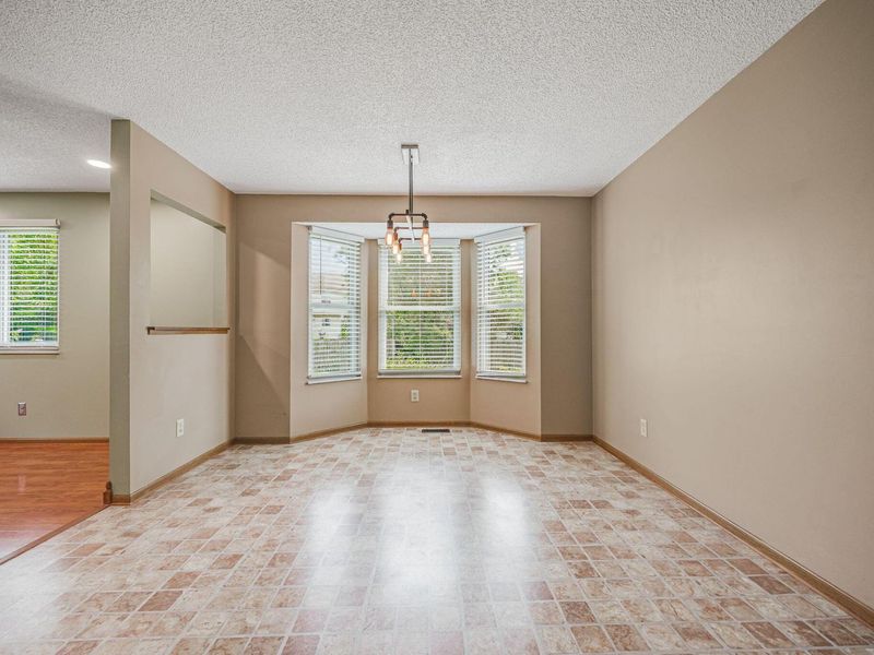 5665 Converse Court , Hilliard, OH 43026 Photo 14