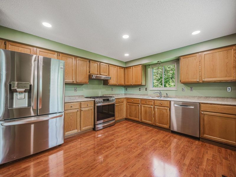 5665 Converse Court , Hilliard, OH 43026 Photo 20