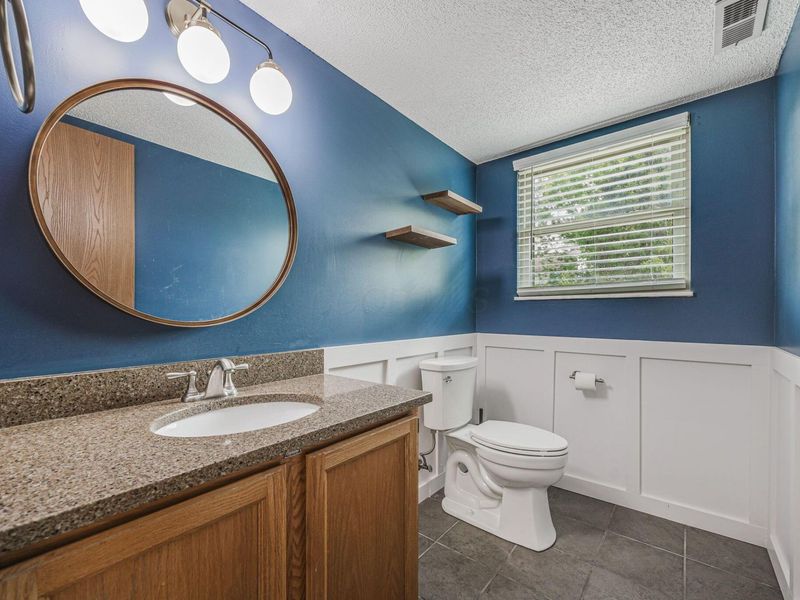 5665 Converse Court , Hilliard, OH 43026 Photo 23