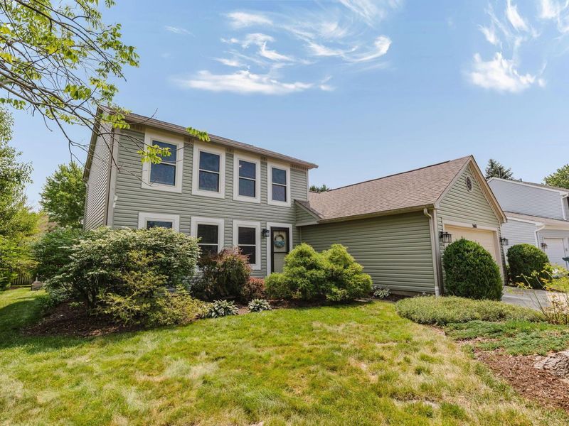 5665 Converse Court , Hilliard, OH 43026 Photo 3