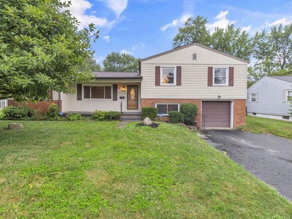 6676 Red Fox Road , Reynoldsburg, OH 43068
