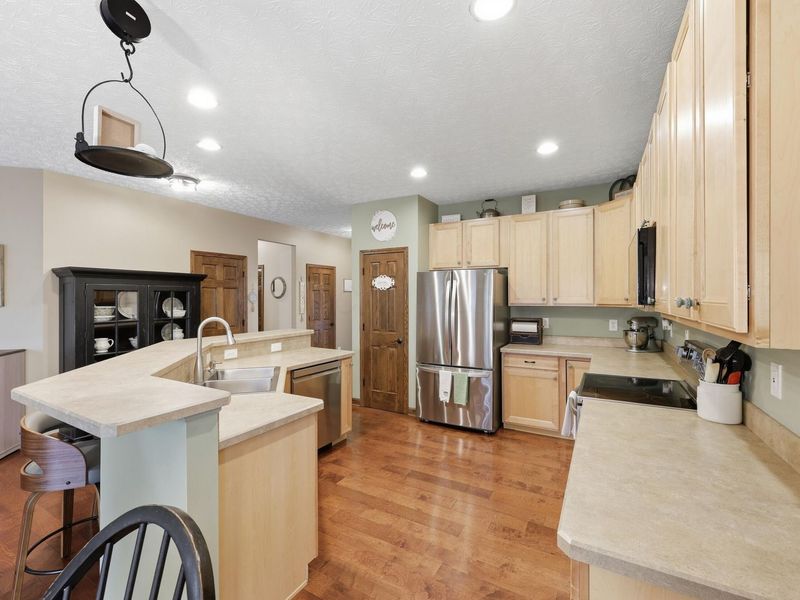 5058 Apple Glen Trail, Unit 61, Grove City, OH 43123 Photo 12