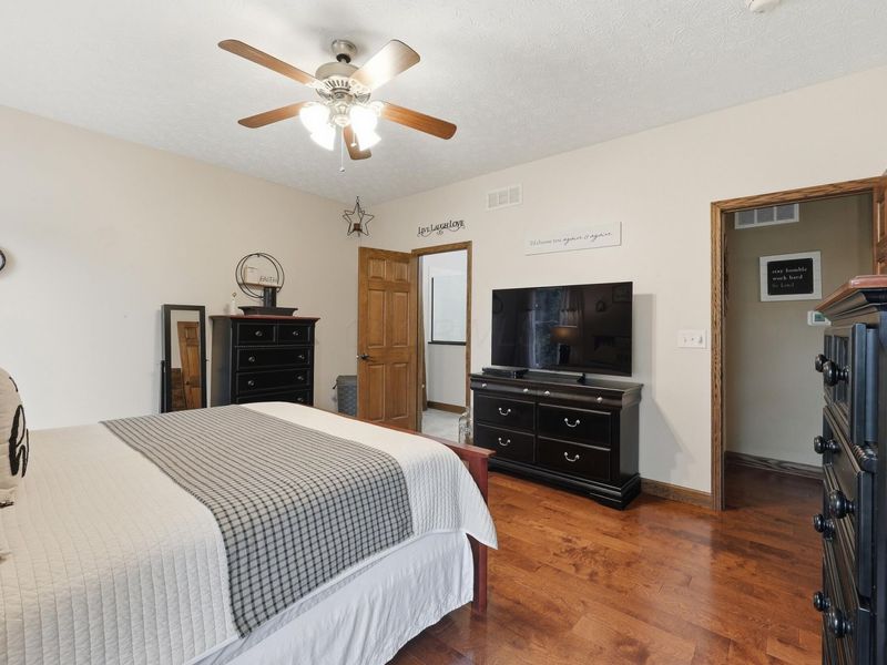 5058 Apple Glen Trail, Unit 61, Grove City, OH 43123 Photo 17