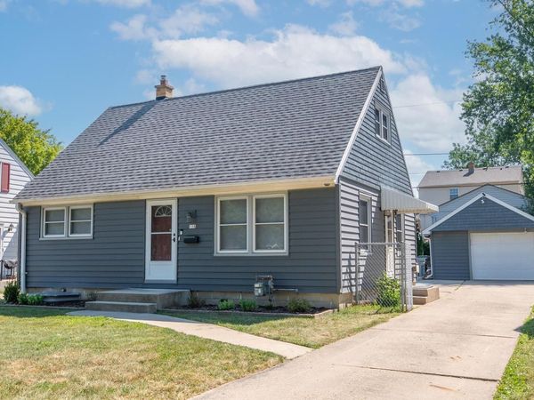 158 N 92nd STREET, Milwaukee, WI 53226