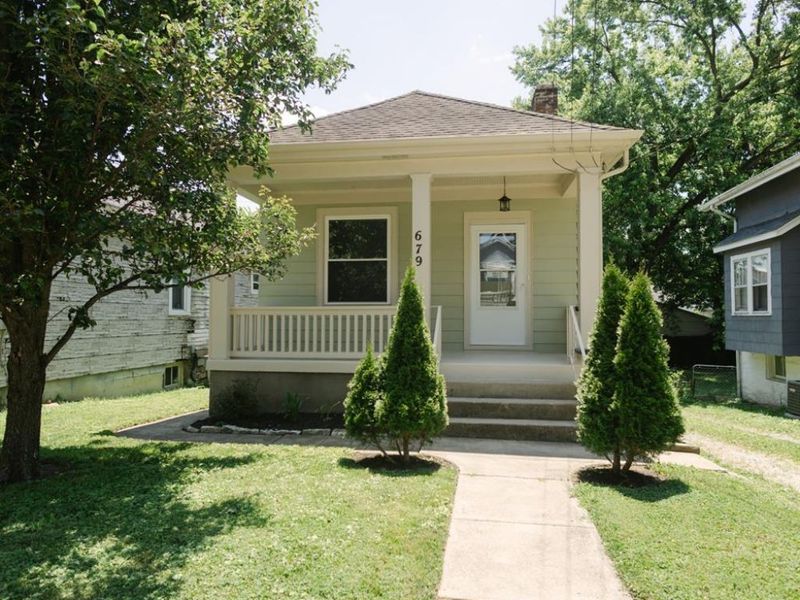 679 Elliott Avenue, Arlington Heights, OH 45215 Photo 3