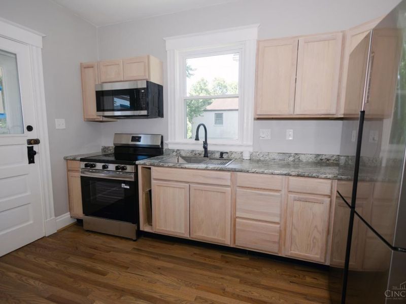 679 Elliott Avenue, Arlington Heights, OH 45215 Photo 7