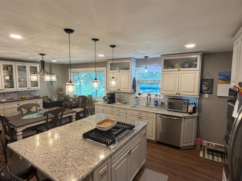 6080 Peachview Dr, Green Township, OH 45247 Photo 14