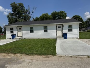 292 & 294 Ross Street, Mitchell, IN 47446