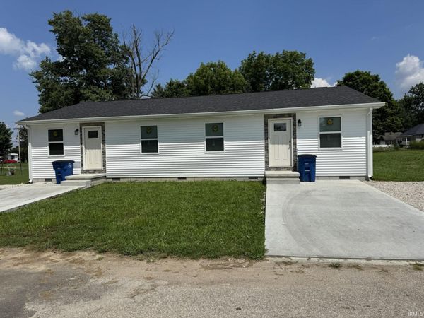 292 & 294 Ross Street, Mitchell, IN 47446