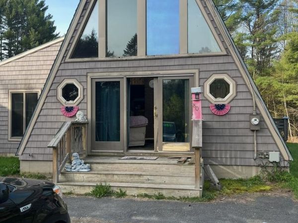80 Foss Road , Madison, ME 04950