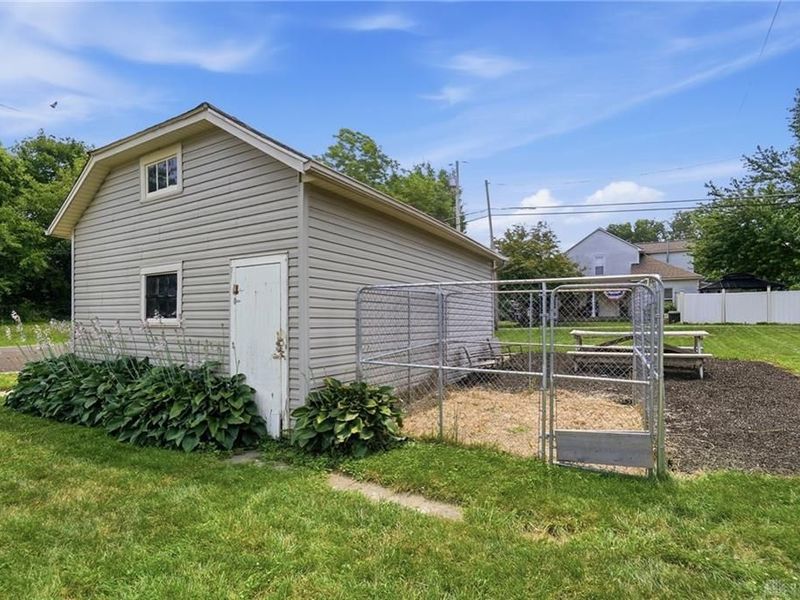 102 W Pike Street, Christiansburg, OH 45389 Photo 58