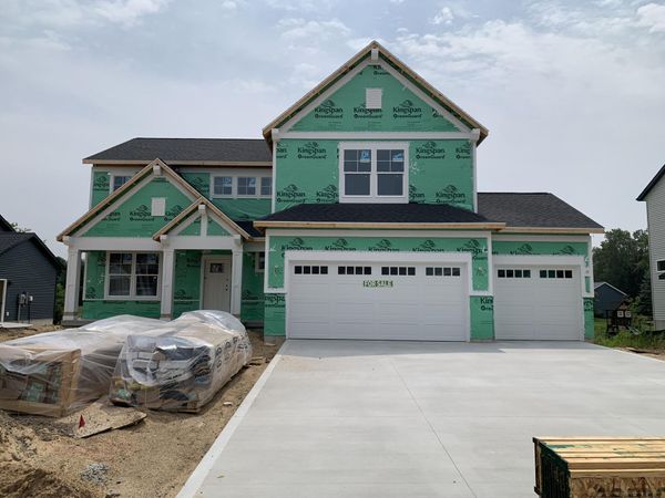 7882 Woodhurst Drive NE, Rockford, MI 49341