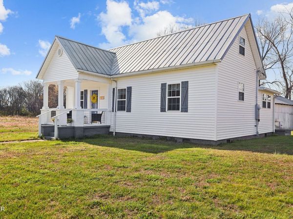204 Enon Church Road , Jonesborough, TN 37659