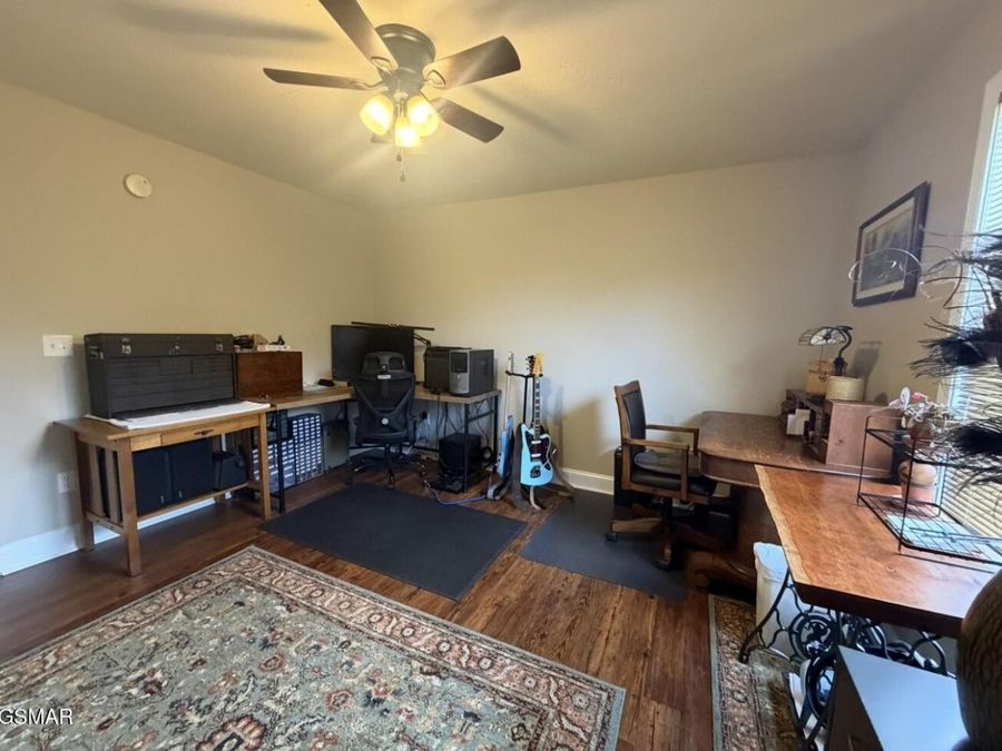 Property Image 37