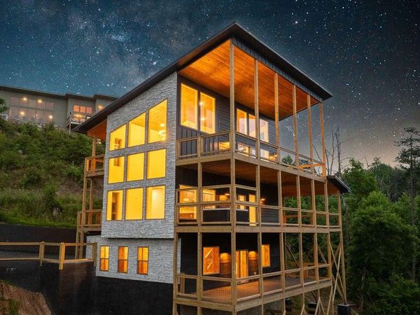 3225 Emerald Springs Loop, Sevierville, TN 37862