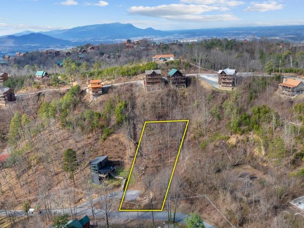 4 Walker Trail , Unit 4bd, Sevierville, TN 37876