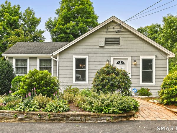 151 Pine Orchard, Branford, CT 06405