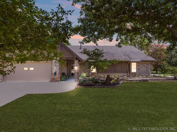 9225 S 70th East Avenue , Tulsa, OK 74133