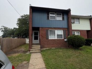 1022 20 N , CAMDEN, NJ 08105