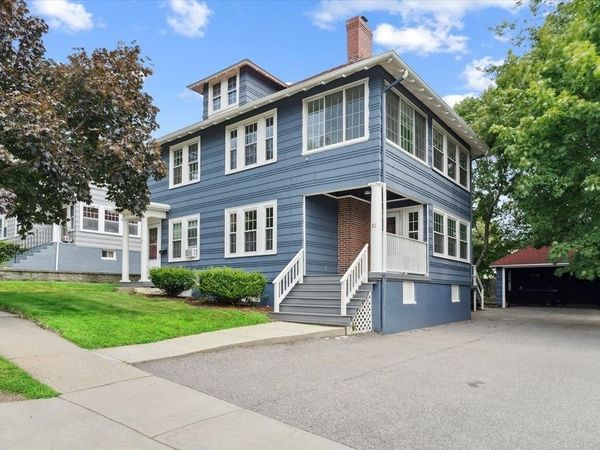 21-23 Richards Rd, Unit 2, Watertown, MA 02472