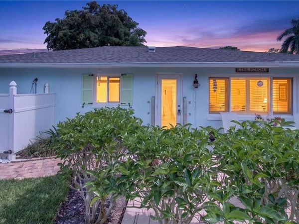 18 Rivard RD, Unit 9, NAPLES, FL 34112