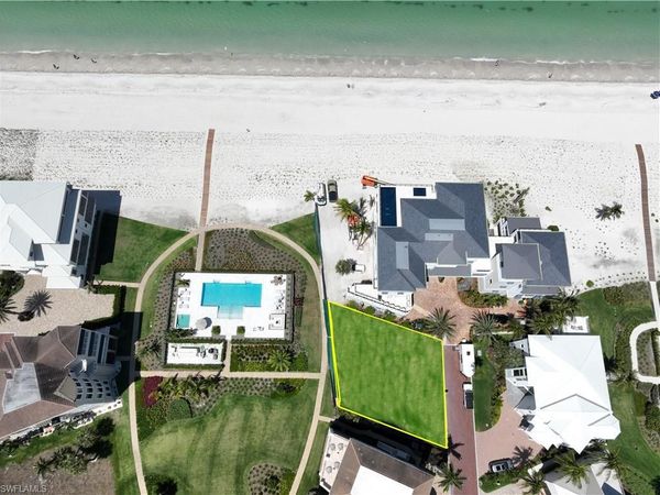 108 Bonaire LN , BONITA SPRINGS, FL 34134