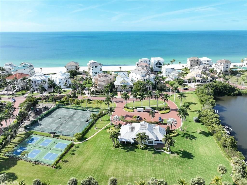 108 Bonaire Ln , Bonita Springs, FL 34134 Photo