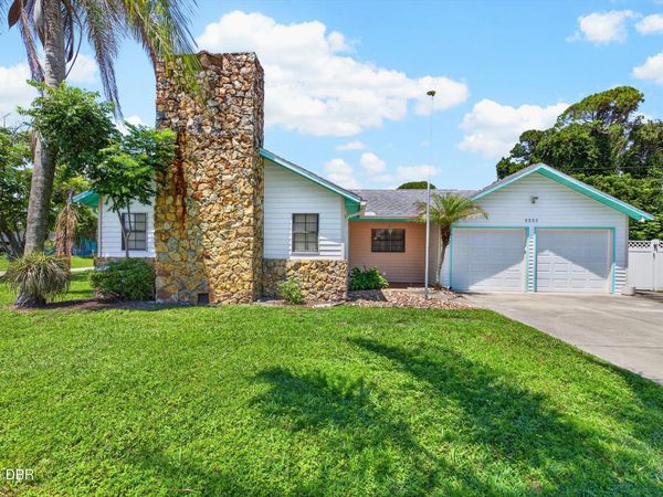 3330 Vista Palm Drive, Edgewater, FL 32141
