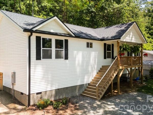 98 Dryid Hill Road , Swannanoa, NC 28778