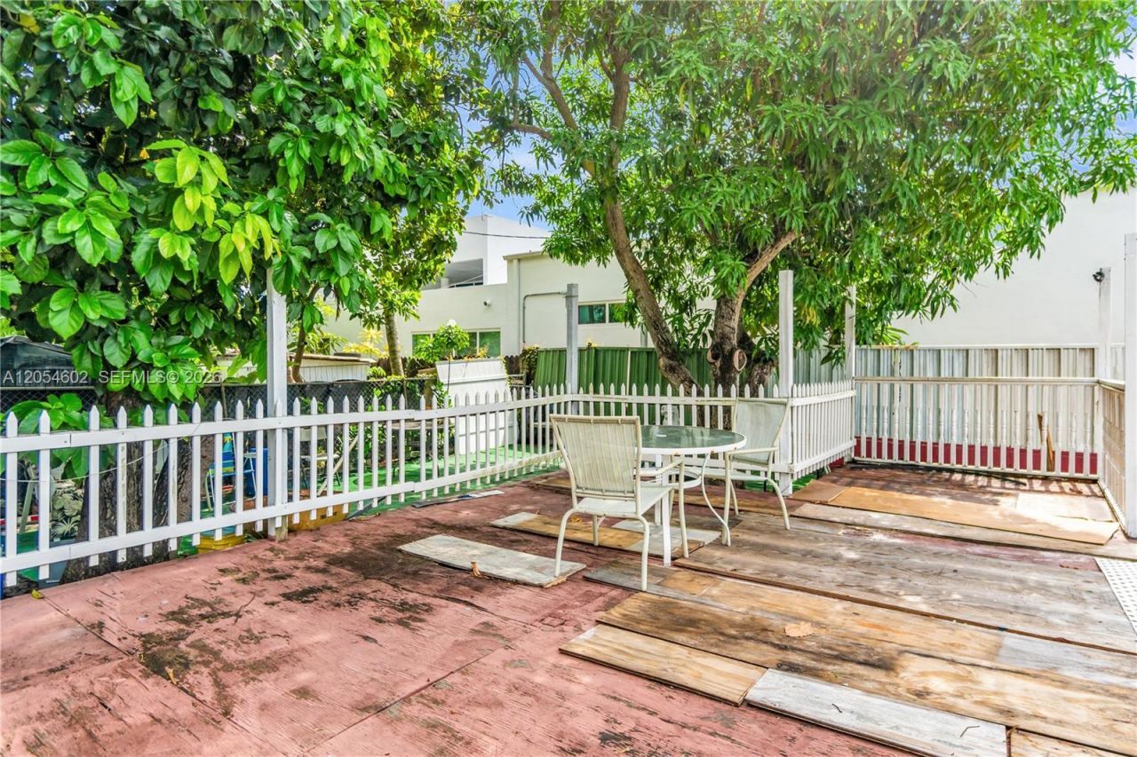 295 NW 122nd St, North Miami, FL 33168 Photo