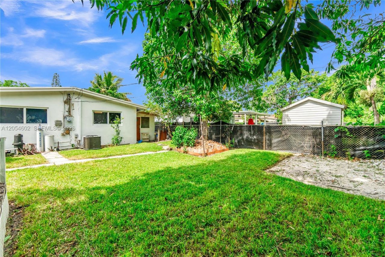 295 NW 122nd St, North Miami, FL 33168 Photo