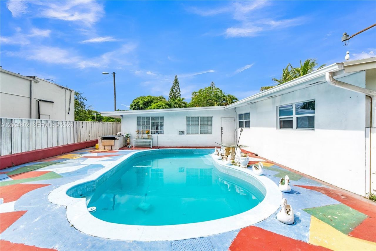 295 NW 122nd St, North Miami, FL 33168 Photo