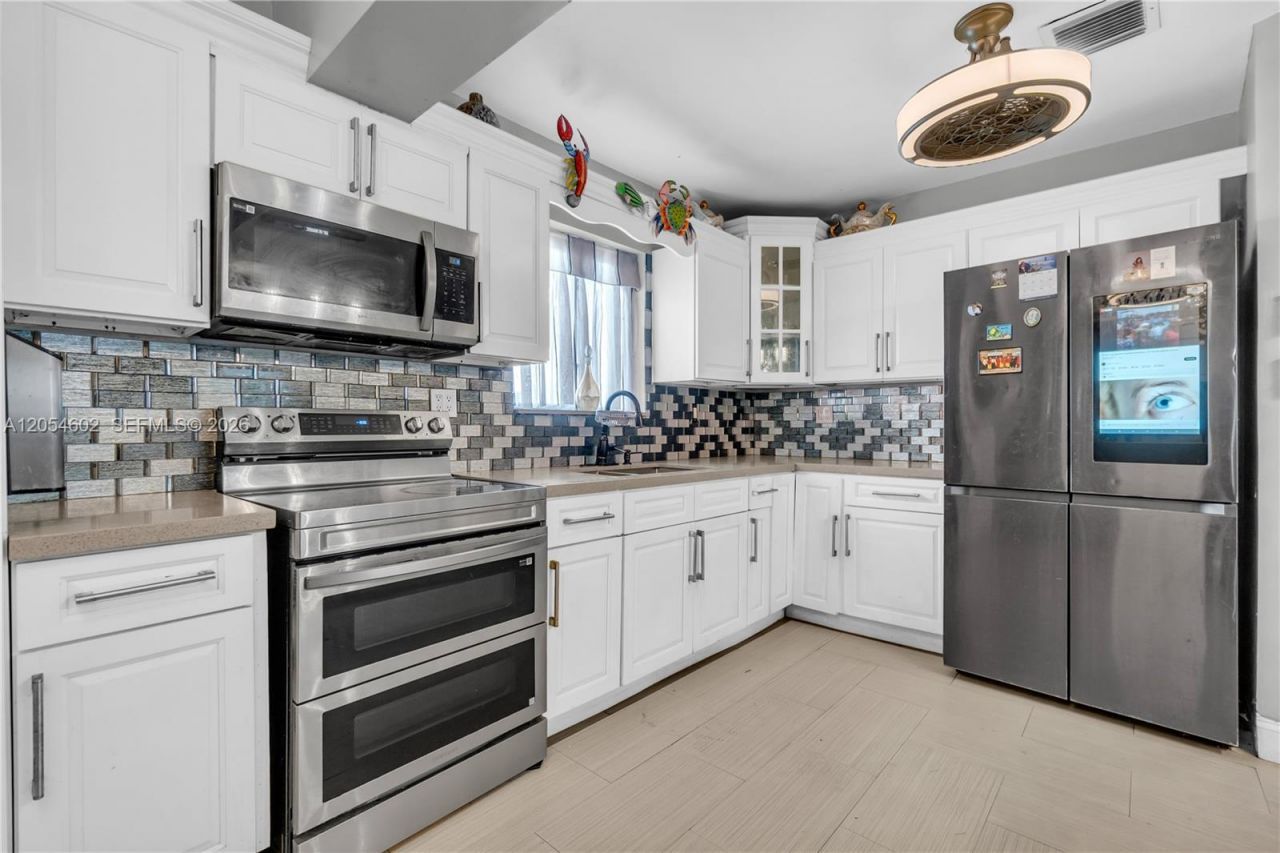 295 NW 122nd St, North Miami, FL 33168 Photo