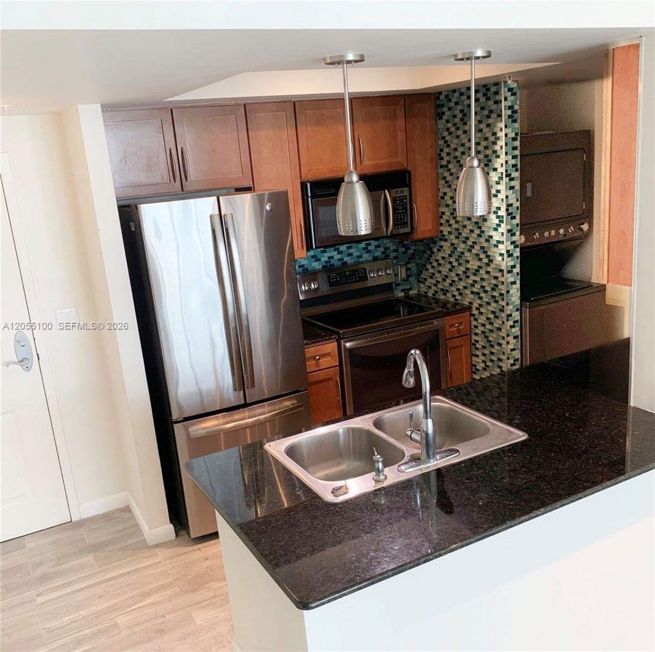 2000 N Bayshore Dr , Unit 1006, Miami, FL 33137 Photo